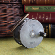 Load image into Gallery viewer, 1928-1935, 4" Hardy Perfect, with an Auxiliary Brake (Vintage)
