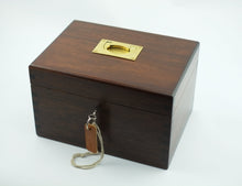Load image into Gallery viewer, Peter Loam Fly Box (New)