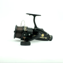 Load image into Gallery viewer, Abu Cardinal 759 Japan