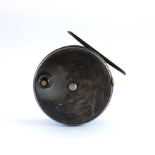Load image into Gallery viewer, Mid 1920's, 4¼" Hardy Perfect, Wide Drum (Antique)