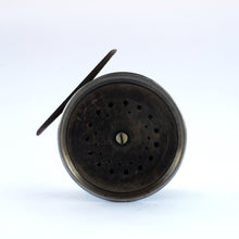 Load image into Gallery viewer, Mid 1920's, 4¼" Hardy Perfect, Wide Drum (Antique)