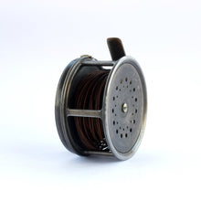 Load image into Gallery viewer, Mid 1920's, 4¼" Hardy Perfect, Wide Drum (Antique)