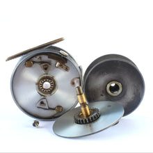Load image into Gallery viewer, 1928-1935, 4" Hardy Perfect, with an Auxiliary Brake (Vintage)