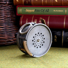 Load image into Gallery viewer, 1928-1935, 4" Hardy Perfect, with an Auxiliary Brake (Vintage)