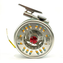 Load image into Gallery viewer, A Swift 975 balance fly reel