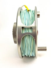 Load image into Gallery viewer, A Swift 975 balance fly reel