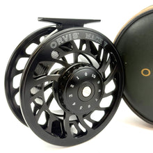 Load image into Gallery viewer, A MINT ORVIS MACH V 4.1/4 INCH DIAMETER WITH ZIP ORVIS CASE