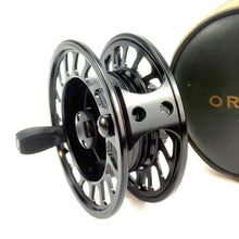 Load image into Gallery viewer, A MINT ORVIS MACH V 4.1/4 INCH DIAMETER WITH ZIP ORVIS CASE