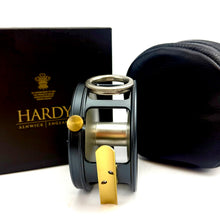 Load image into Gallery viewer, a 1921 HARDY PERFECT NEW TRIBUTE 3.3/4" WITH LINE GUIDE LEFT HAND