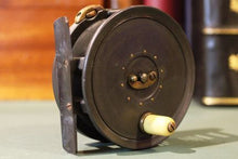Load image into Gallery viewer, 3.1/2&quot; Caged Dingley Fly Reel