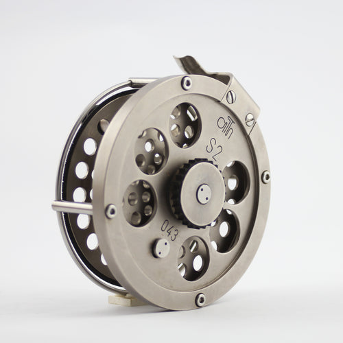 A Rare Lightly Used Right Hand Ari 'T Hart S2 Saltwater Reel