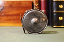 Load image into Gallery viewer, Mega Rare Walker Bampton 3.1/4&quot; The Utility Reel