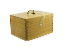 Load image into Gallery viewer, Handcrafted Oak Fishing Fly Box (New)
