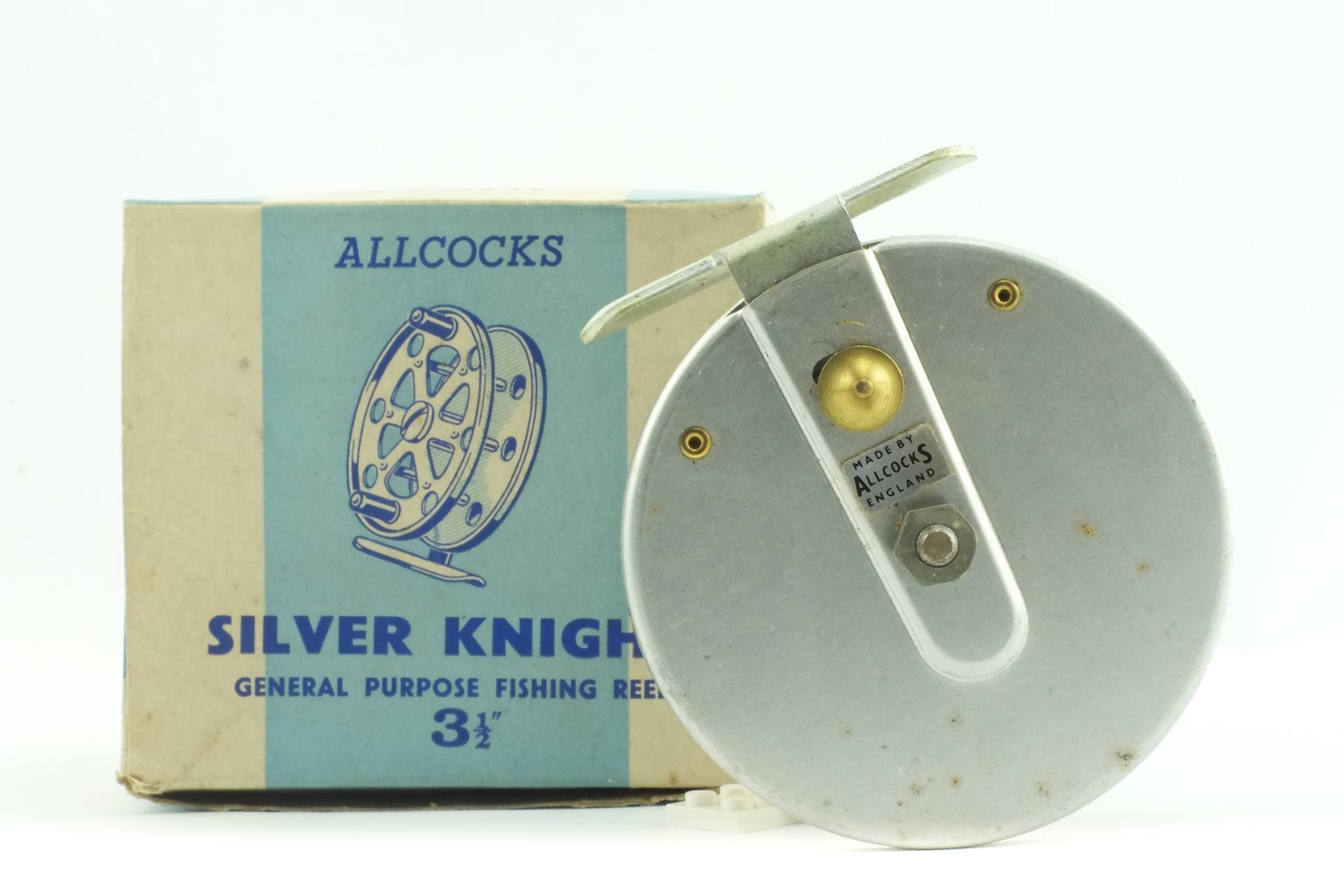 Allcocks Silver Knight Reel 3½ (Vintage/Never used) – Ireland's Antique  Fishing Tackle